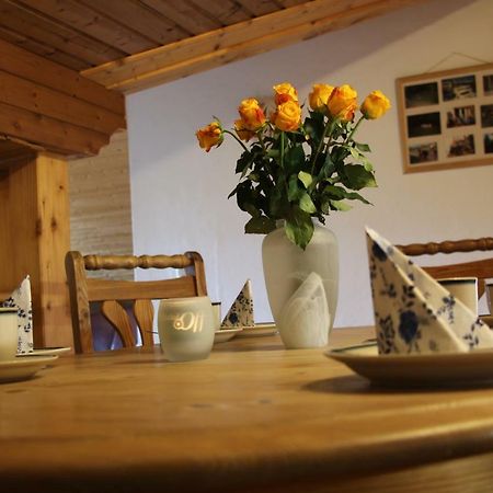 Ferienhof Off Sindelsdorf Екстериор снимка